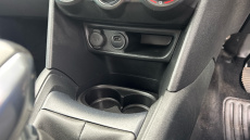 Peugeot 208 1.2 PureTech 82 Signature 5dr [Start Stop] Petrol Hatchback